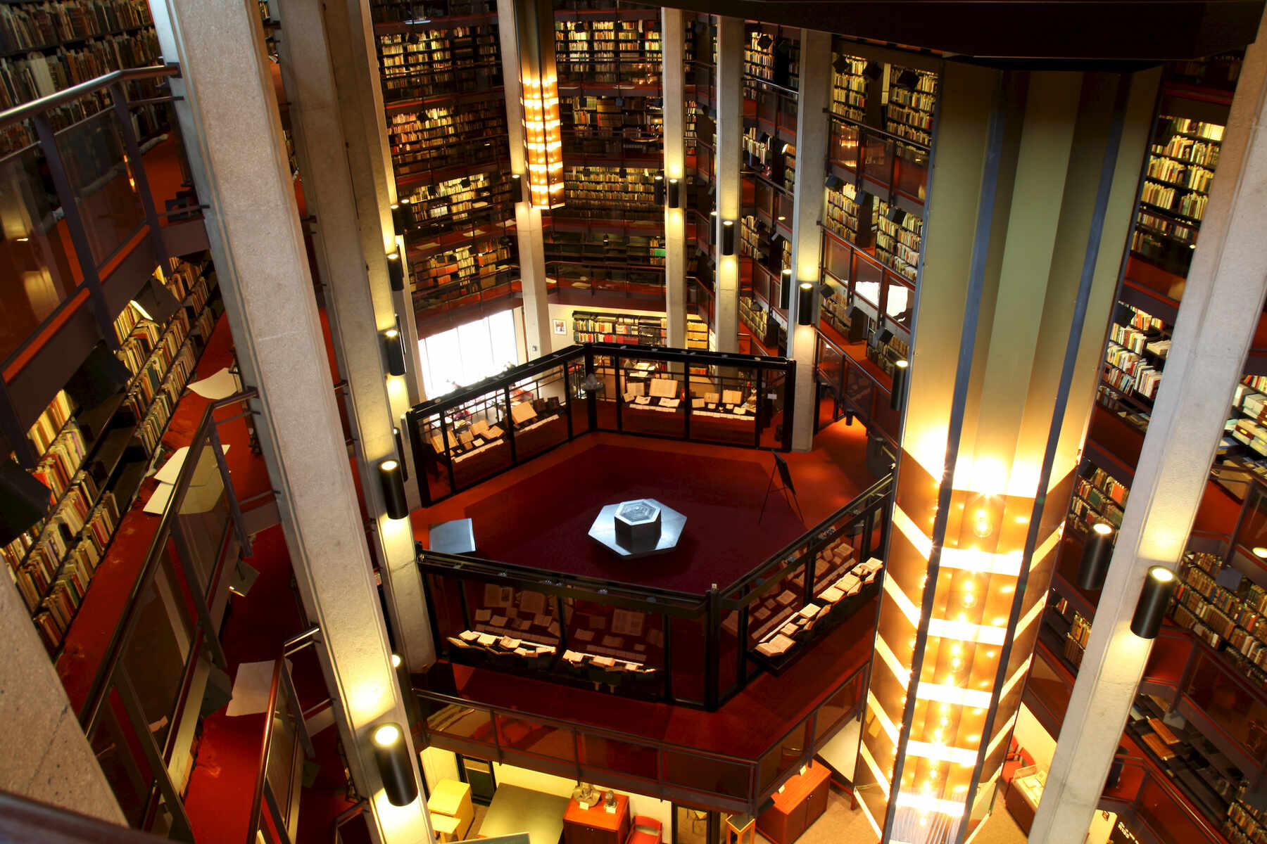 U of T Fisher Library