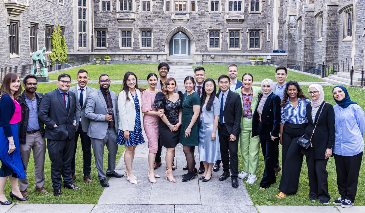 Group photo of graduates in 2024
