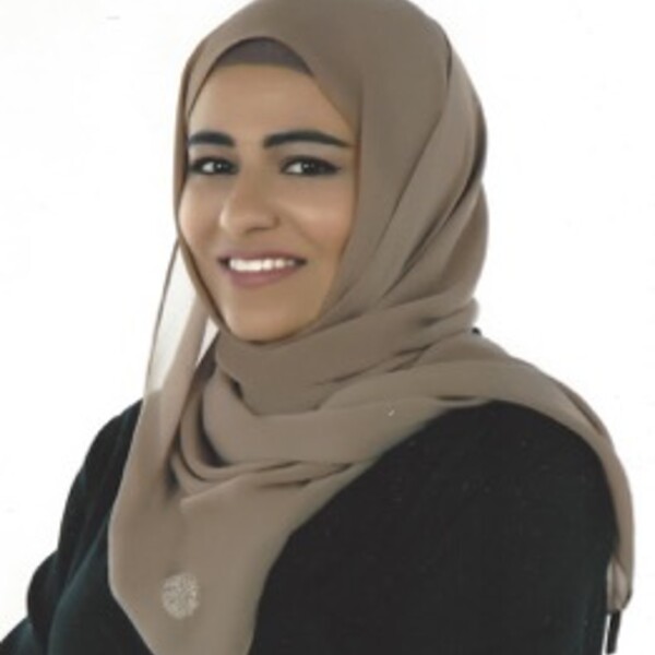 Headshot of Dr. Aishah AlQaderi