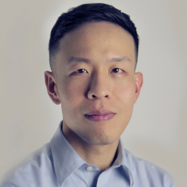 Headshot of Dr. Andew Chiang