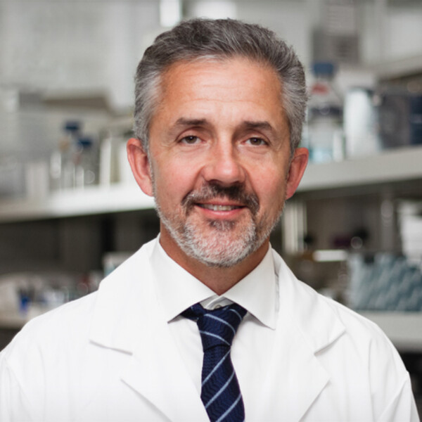 Headshot of Dr. Bradly Wouters